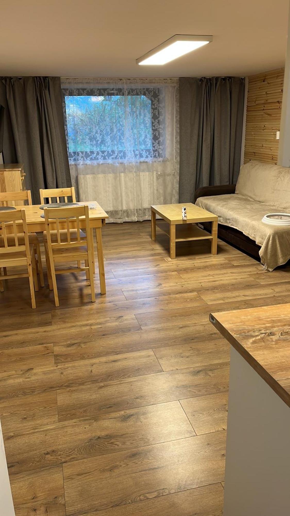 Dwunastka Zakopane Luaran gambar
